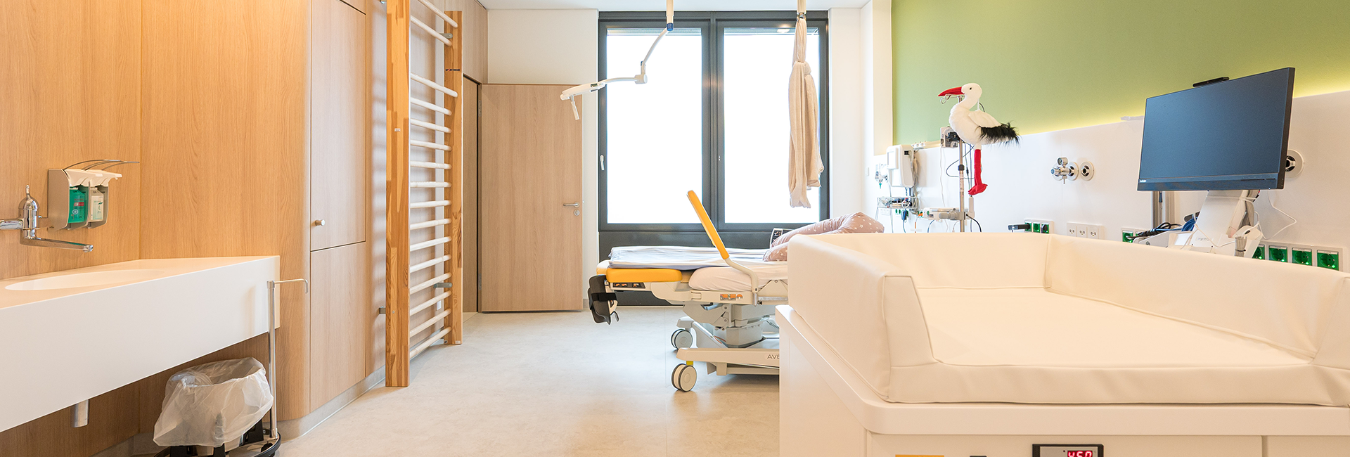 UKM Geburtshilfe | Normale Geburt am UKM im modernen Kreißsaal